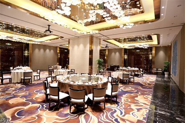 酒店宴會廳燈具照明設計方案效果圖 燈具廠家定制價格